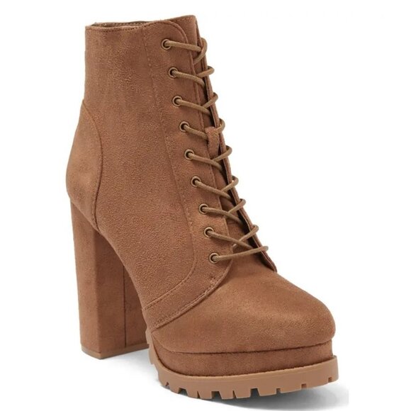 NEW! Wild Diva Lounge Lace Up Beige Combat Platform Bootie with Block Heel - Picture 1 of 6